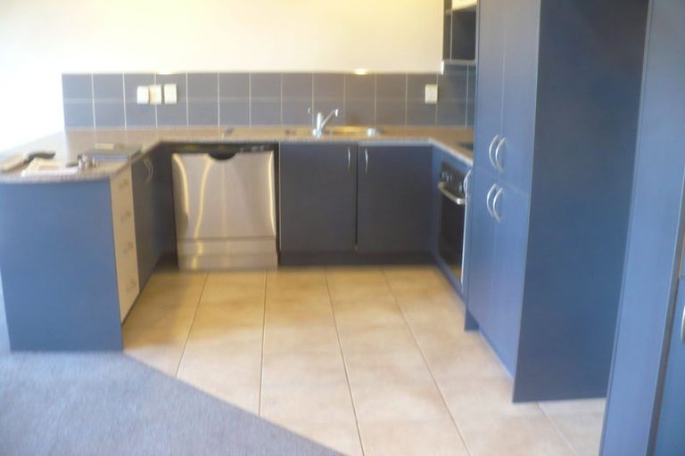 Photo of property in 147d Hobsonville Road, West Harbour, Auckland, 0618