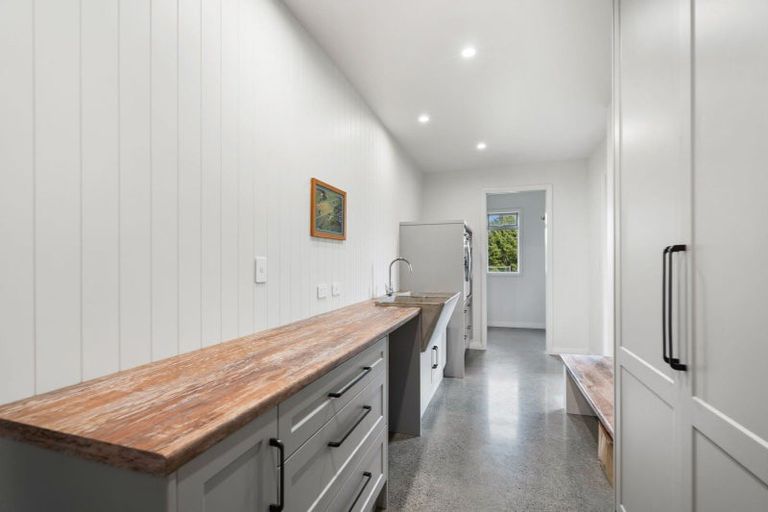 Photo of property in 13 Capstone Place, Te Kamo, Kamo, 0185