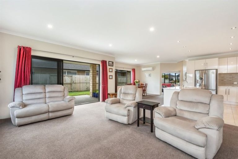 Photo of property in 215 Cumberland Drive, Flagstaff, Hamilton, 3210