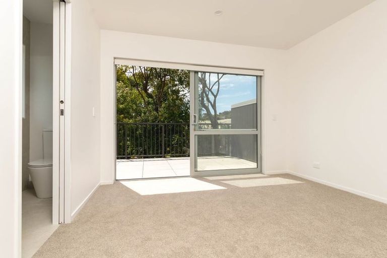 Photo of property in 1/39 Archers Road, Hillcrest, Auckland, 0629