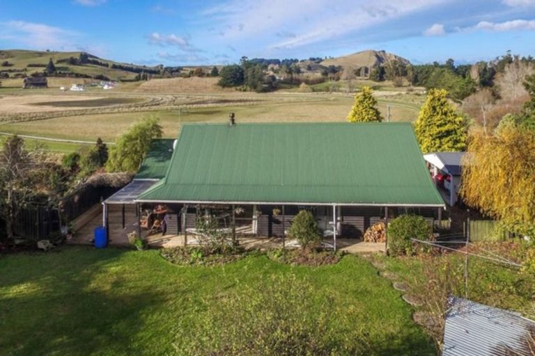 Photo of property in 1 Seddon Street, Waikouaiti, 9510
