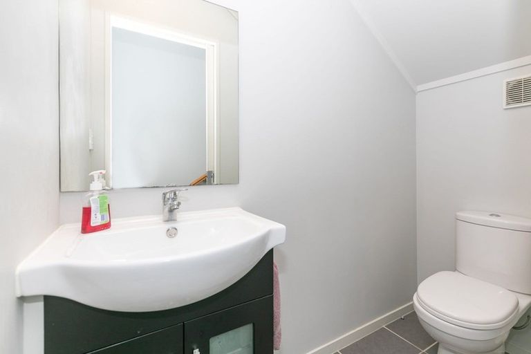 Photo of property in 4 Glenburn Place, Nawton, Hamilton, 3200