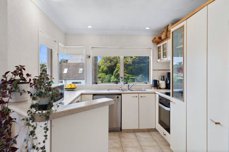 Photo of property in 130a Oceanbeach Road, Mount Maunganui, 3116