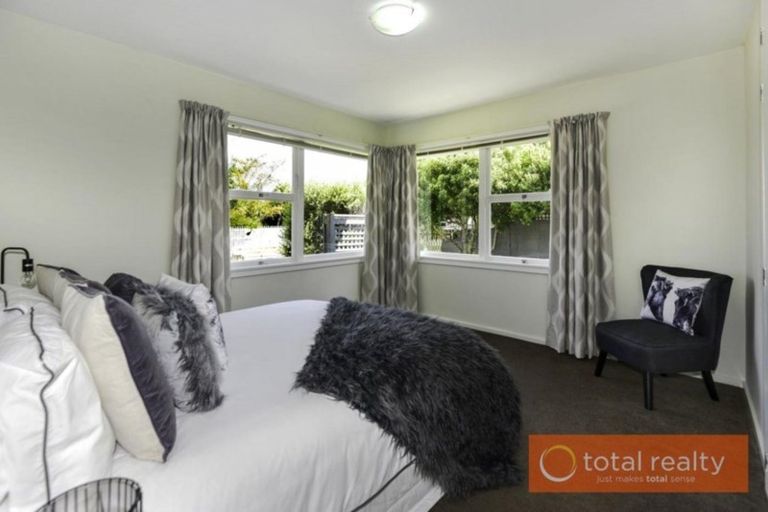 Photo of property in 30 Fern Drive, Halswell, Christchurch, 8025