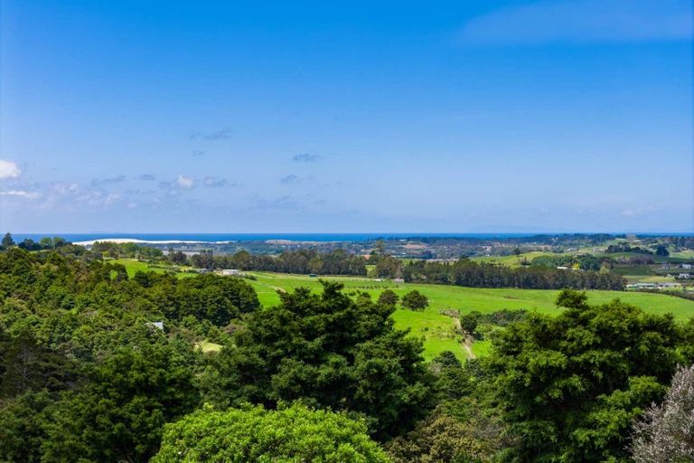 Photo of property in 35 Lawrence Road, Mangawhai, Kaiwaka, 0573