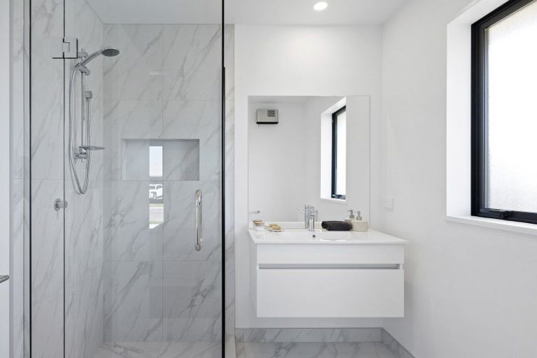 Photo of property in 43 Sanders Way, Rolleston, 7614