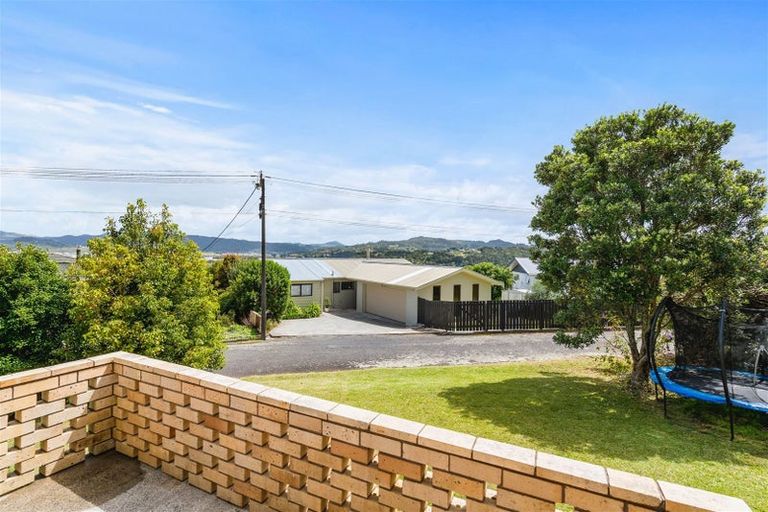 Photo of property in 44 Kokich Crescent, Onerahi, Whangarei, 0110
