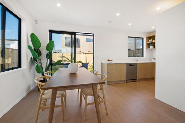 Photo of property in 29 Nga Pona Toru Road, Flat Bush, Auckland, 2019