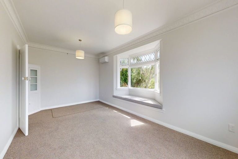 Photo of property in 17b Fitzroy Street, Wadestown, Wellington, 6012