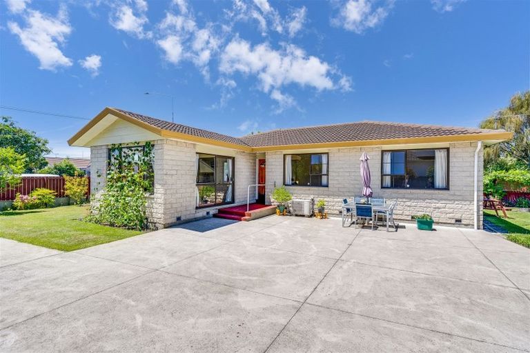 Photo of property in 191 Sawyers Arms Road, Bishopdale, Christchurch, 8053