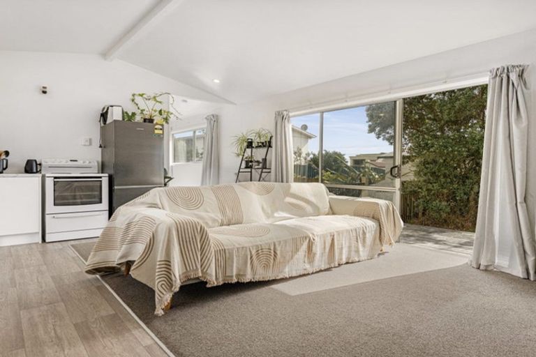 Photo of property in 1188b Papamoa Beach Road, Papamoa Beach, Papamoa, 3118