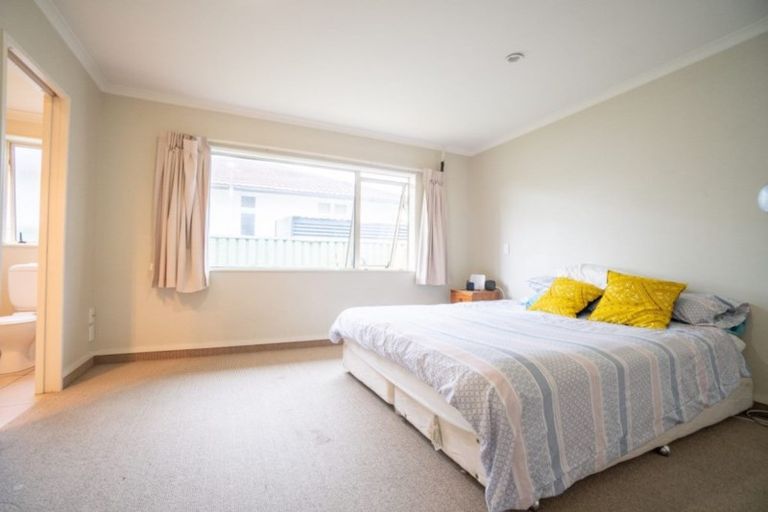 Photo of property in 426 Featherston Street, Palmerston North, 4414