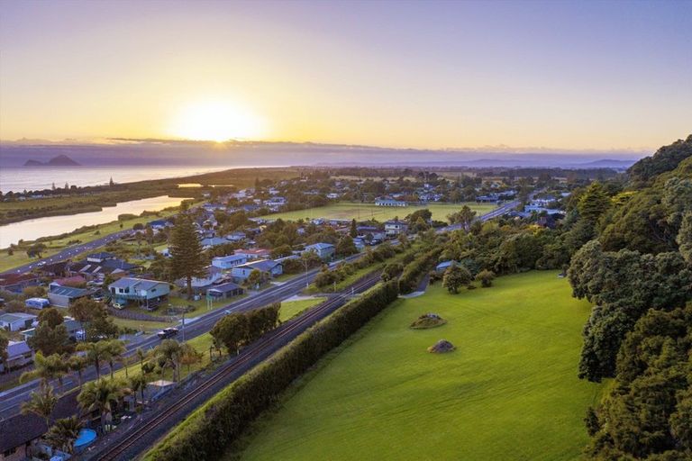 Photo of property in 79 Pakeha Street, Matata, Whakatane, 3194