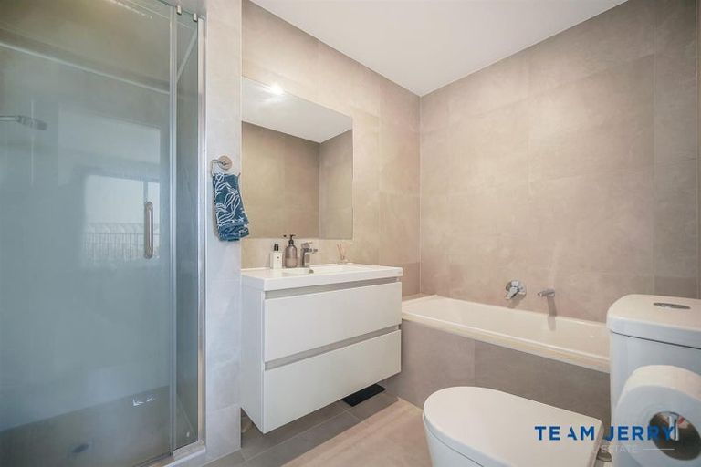 Photo of property in 39 Mahalo Avenue, Wiri, Auckland, 2104