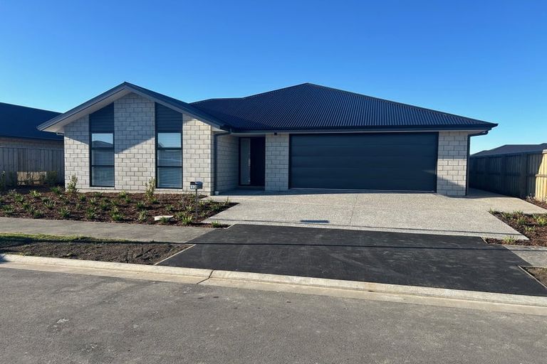 Photo of property in Northlake, 32 Riverslea Road, Wanaka, 9305