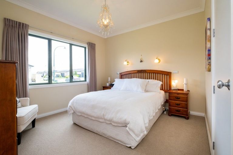 Photo of property in 1 Hunter Drive, Awatoto, Napier, 4110