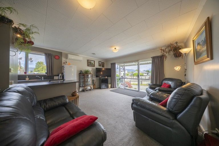 Photo of property in 3a Homer Street, Te Anau, 9600