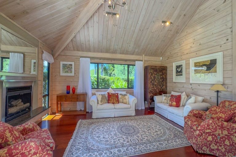 Photo of property in 79 Tangiteroria Lane, Pauanui, Hikuai, 3579