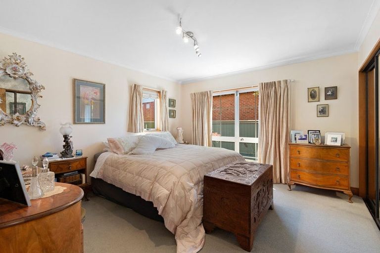 Photo of property in 28 Ings Avenue, Saint Clair, Dunedin, 9012