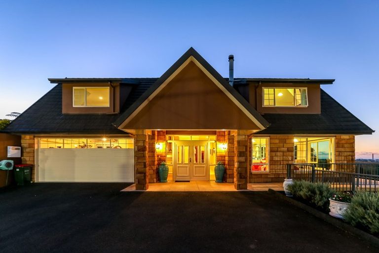 Photo of property in 43b Veale Road, Frankleigh Park, New Plymouth, 4371