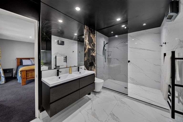 Photo of property in 20 Baltic Place, Northwood, Christchurch, 8051