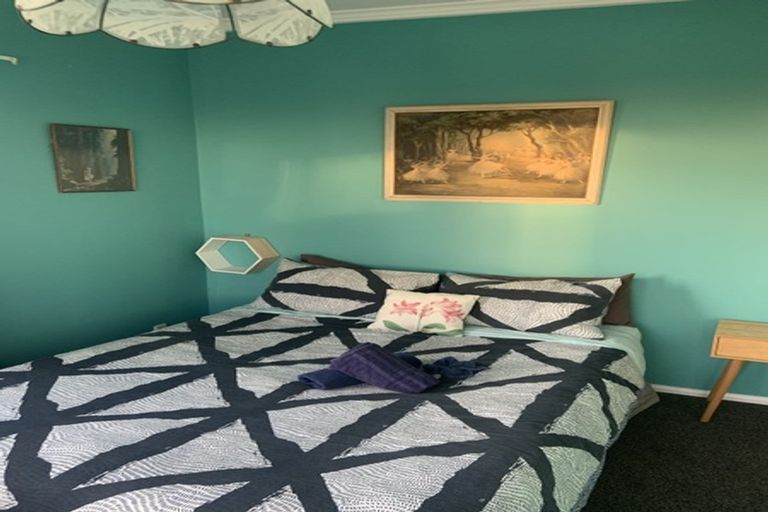 Photo of property in 369 Marine Parade, New Brighton, Christchurch, 8061