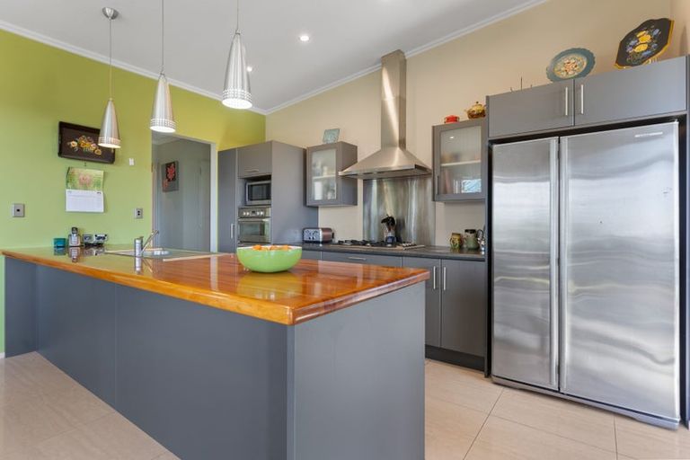 Photo of property in 172 Kaipikari Road Upper, Urenui, 4375