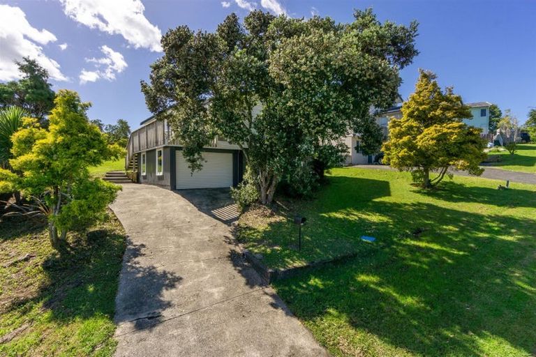 Photo of property in 7 Simon Ellice Drive, Bayview, Auckland, 0629