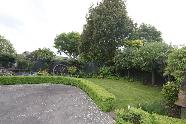 Photo of property in 103 Oak Grove, Ashburton, 7700