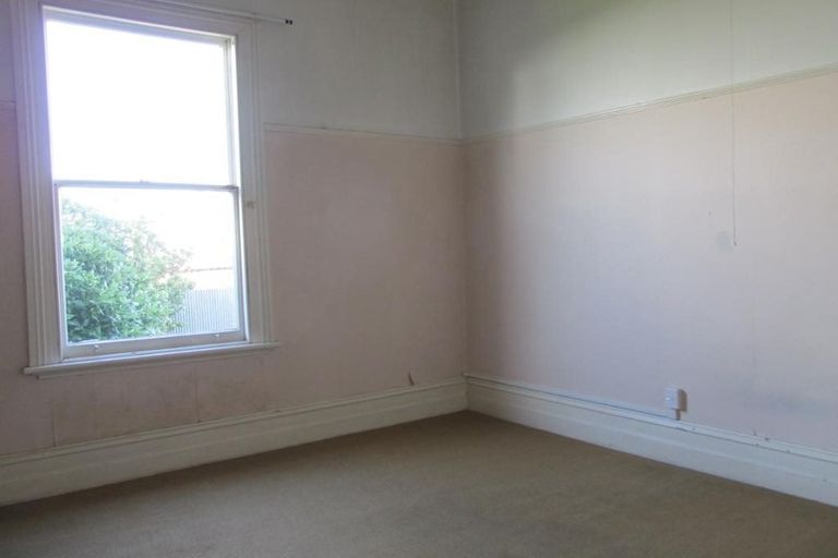 Photo of property in 1-4/35 Trafalgar Street, Maori Hill, Timaru, 7910