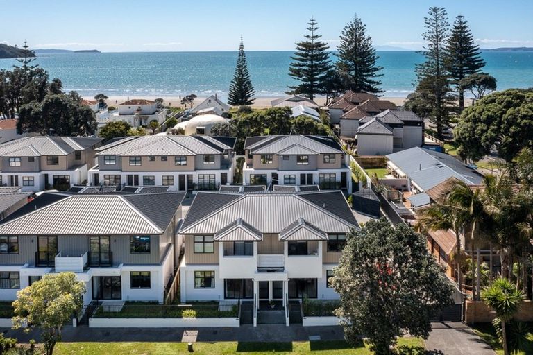 Photo of property in 5/445 Hibiscus Coast Highway, Orewa, 0931