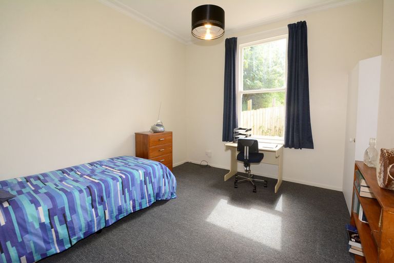 Photo of property in 62 South Road, The Glen, Dunedin, 9011