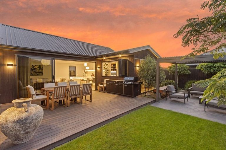 Photo of property in 114 Prestons Park Drive, Marshland, Christchurch, 8083