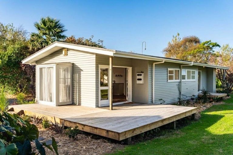 Photo of property in 31a Tara Road, Mangawhai, 0573