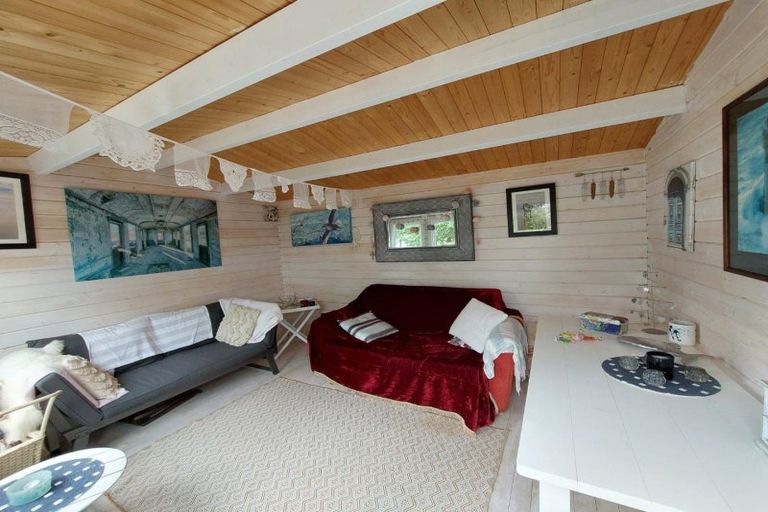 Photo of property in 39 South Road, Blagdon, New Plymouth, 4310