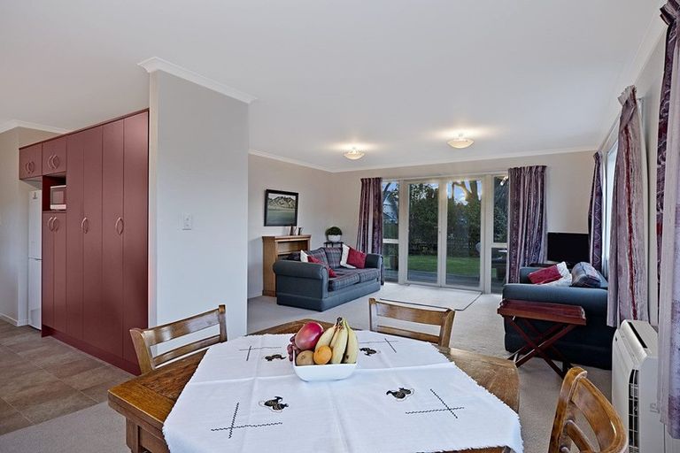 Photo of property in 22 Darley Street, Somerfield, Christchurch, 8024