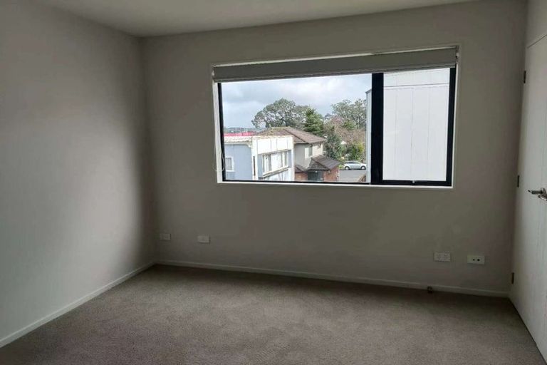 Photo of property in 9/16 William Roberts Road, Pakuranga, Auckland, 2010