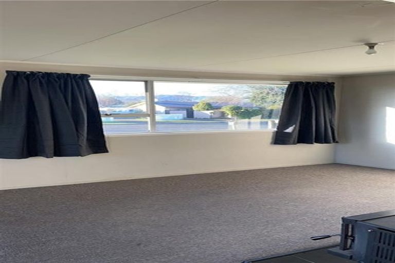 Photo of property in 50 Browning Crescent, Owhata, Rotorua, 3010