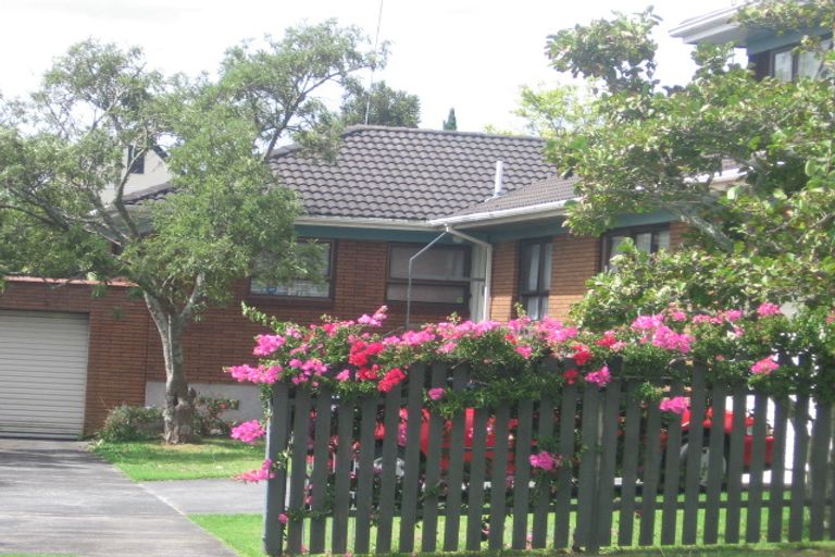 Photo of property in 11 Waterloo Road, Milford, Auckland, 0620