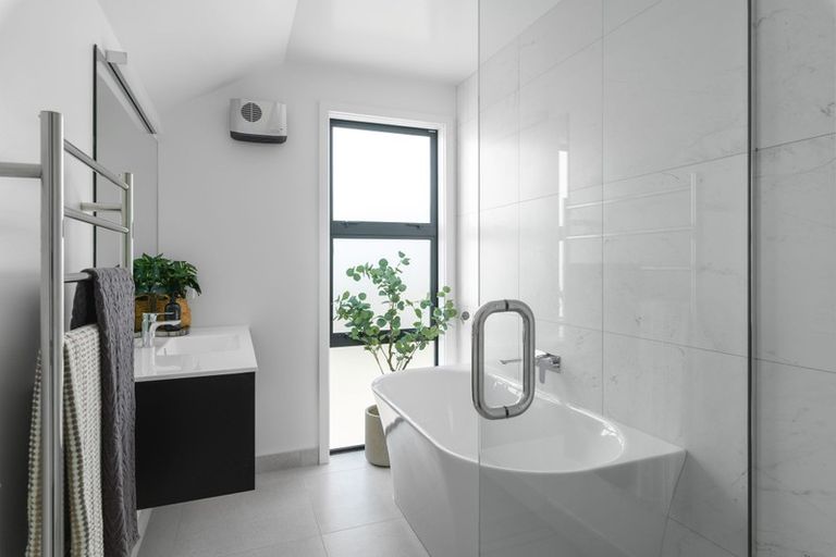 Photo of property in 49 Katania Heights, Brightwater, 7022