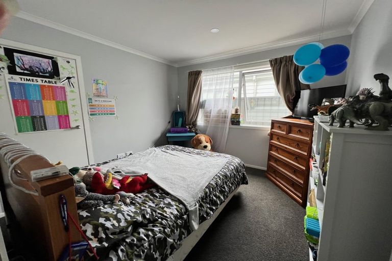 Photo of property in 3 Taiko Place, Kenepuru, Porirua, 5022