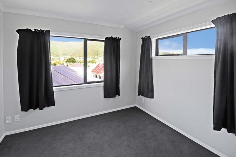 Photo of property in 130b Wellington Road, Wainuiomata, Lower Hutt, 5014