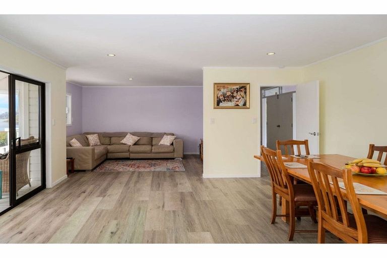 Photo of property in 11 The Lookout, Kerikeri, 0230