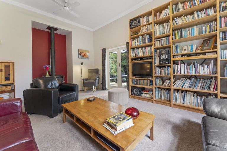 Photo of property in 374 Scotts Road, Linton, Palmerston North, 4472