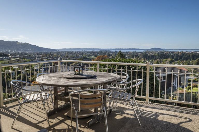 Photo of property in 79 Utuhina Road, Springfield, Rotorua, 3015