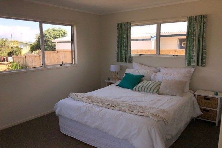 Photo of property in 283 Dickson Road, Papamoa Beach, Papamoa, 3118