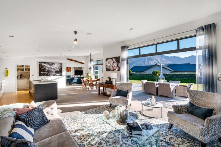Photo of property in 27 Infinity Drive, Wanaka, 9305