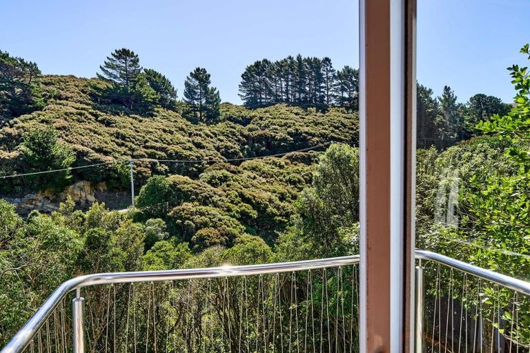 Photo of property in 101 Cluny Road, Plimmerton, Porirua, 5026