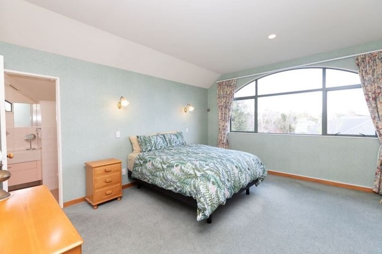 Photo of property in 21 Grosvenor Place, Rototuna, Hamilton, 3210