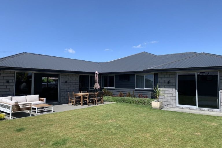 Photo of property in 18 Johnstone Street, Tinwald, Ashburton, 7700